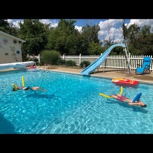 Meet your Posher, Meredith